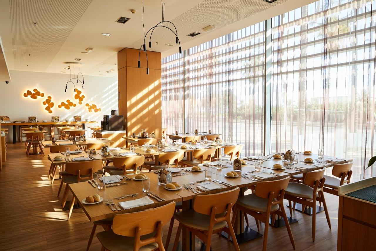 Hotel Occidental Atenea Mar - Adults Only Barcelona